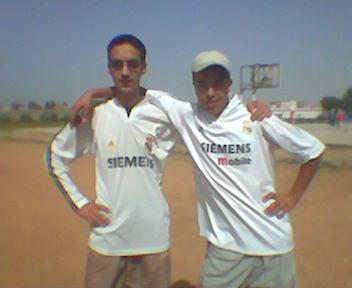 hichame  and  ahmedcom